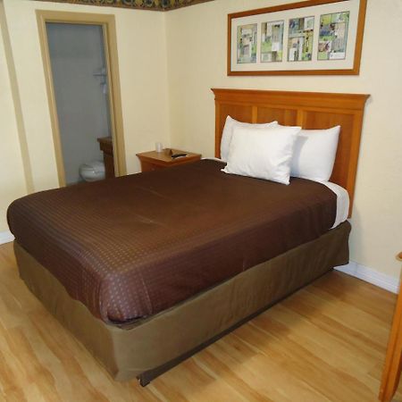 Budget Inn Lawton Bagian luar foto