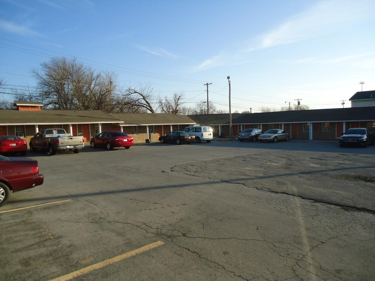 Budget Inn Lawton Bagian luar foto